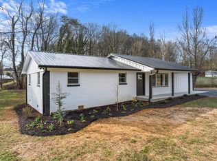 381 Tanasi Dr, Newport, TN 37821