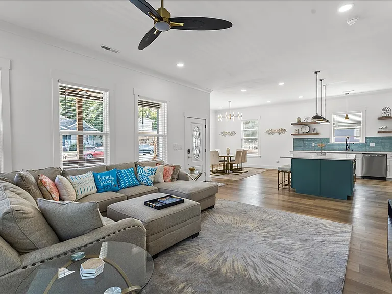 2508 Union Ave — Photo 10