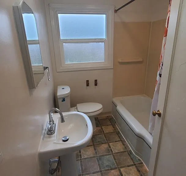 Johnson Duplex — Photo 10
