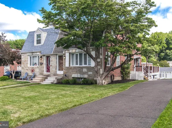 8606 Bridle Rd, Philadelphia, PA 19115