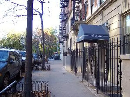 Rented by Corcoran | media 9