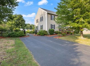 8 Goodwin St #A, Berwick, ME 03901