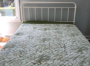 7 Frank Low St, Narragansett, RI 02882