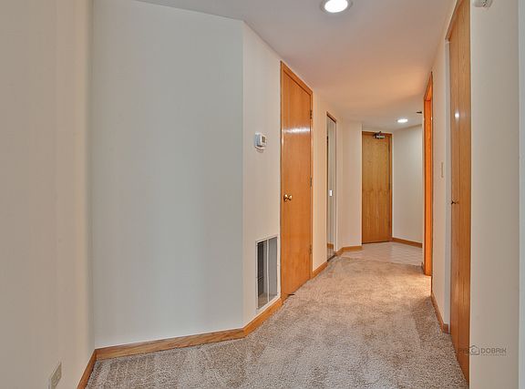 5th image of 1470 Jefferson St APT 204