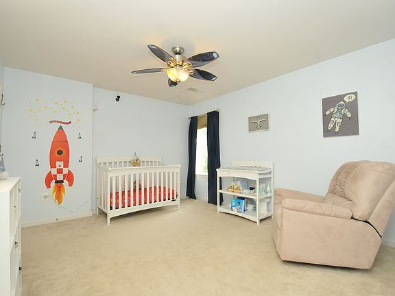 5th image of 35678 McLean Ct