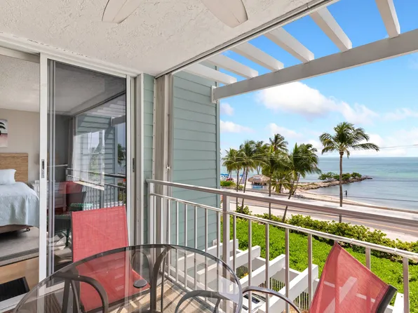 1901 S Roosevelt Blvd #304, Key West, FL 33040