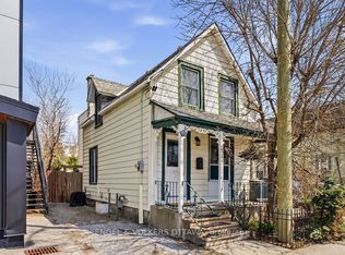 477 Booth St W, Ottawa, ON K1R 7L1