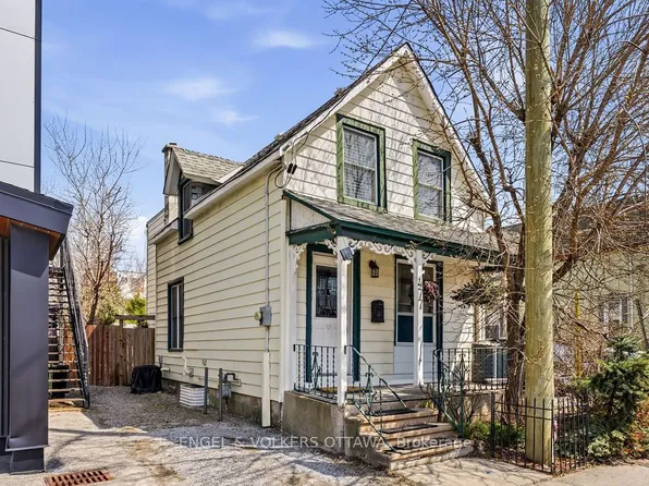 477 Booth St W, Ottawa, ON K1R 7L1