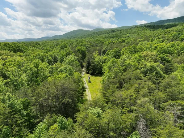 Southside Rd #8, New Castle, VA 24127