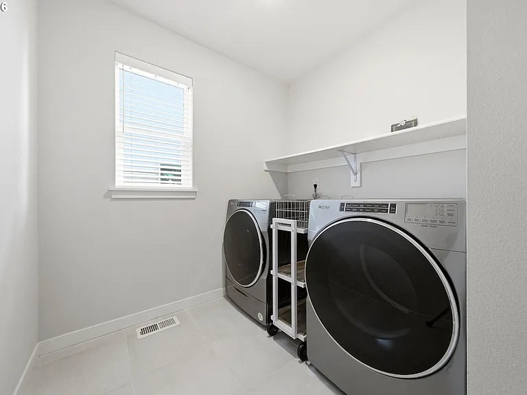 6901 NE 16th Ave — Photo 31