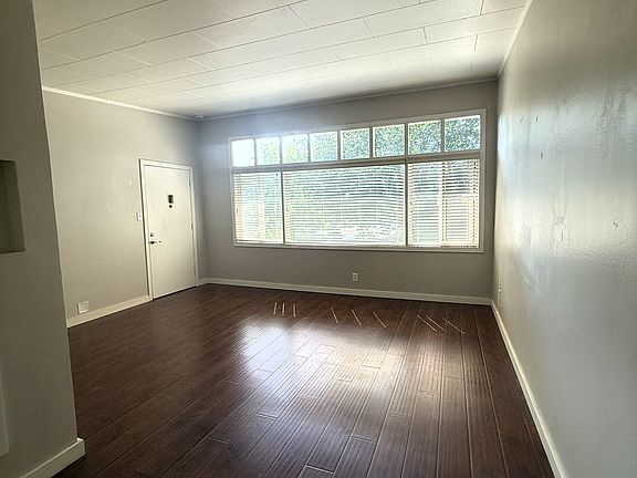 5th image of 165 California St APT 4