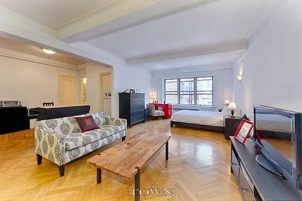 Sold by Town Residential | media 8