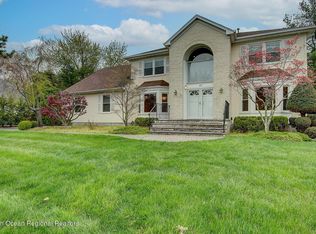 47 Amagansett Dr, Morganville, NJ 07751