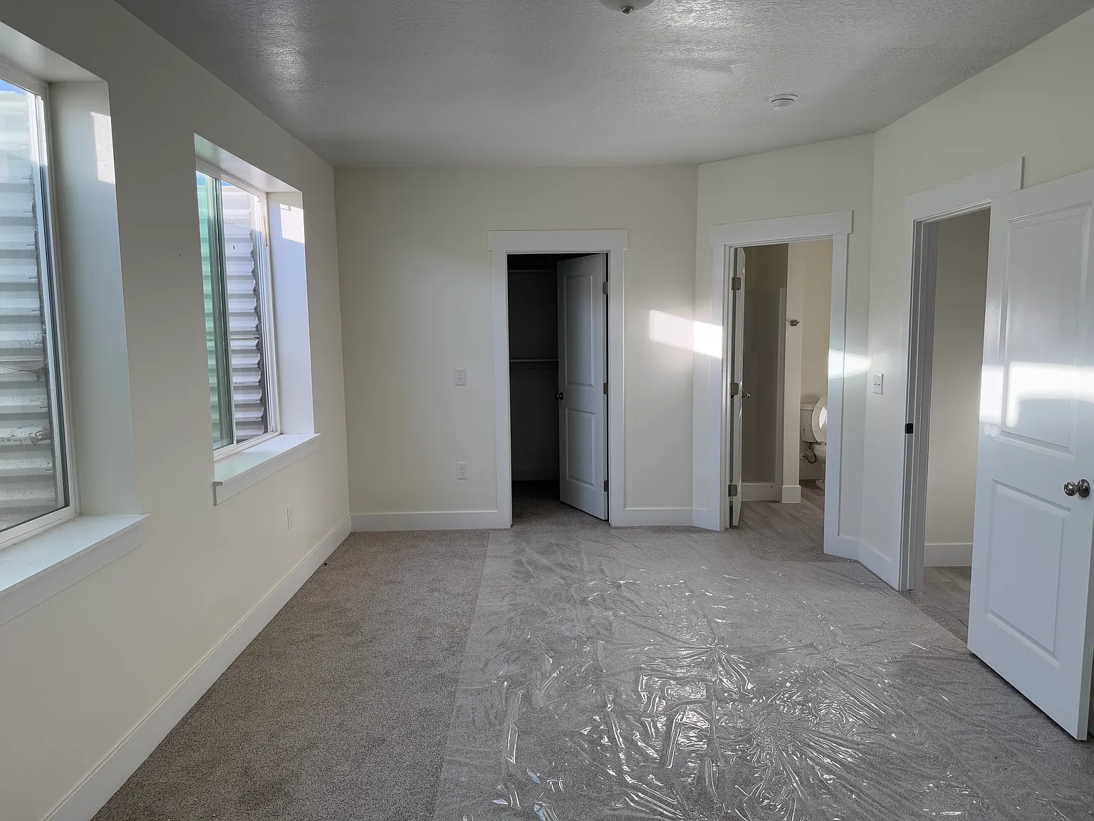 3 bed, 1800 sqft, $1,500 — Photo 4