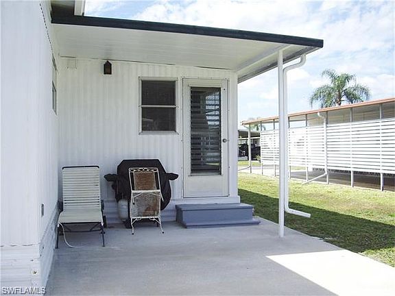 4th image of 2782 Teakwood Blvd
