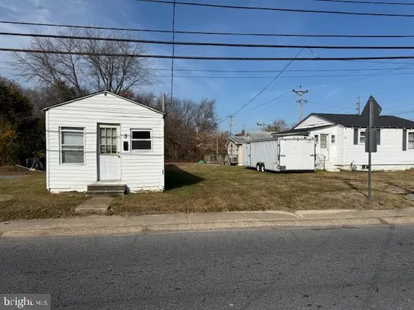 3 Meadowbrook Ave, Wilmington, DE 19804