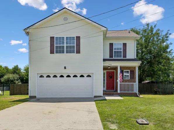 990 Silty Dr, Clarksville, TN 37042