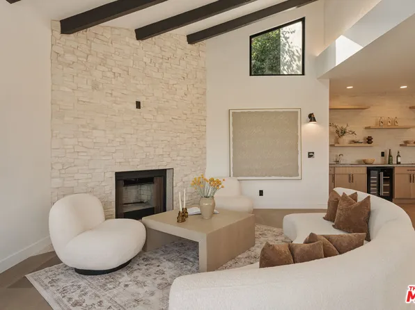 2474 Silver Ridge Ave, Los Angeles, CA 90039