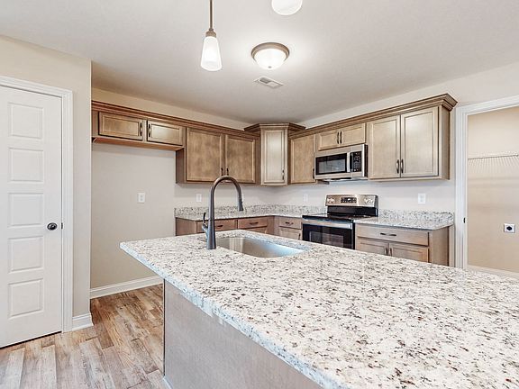 3rd image of 95 Reserves At Charleston Oaks Lot 95