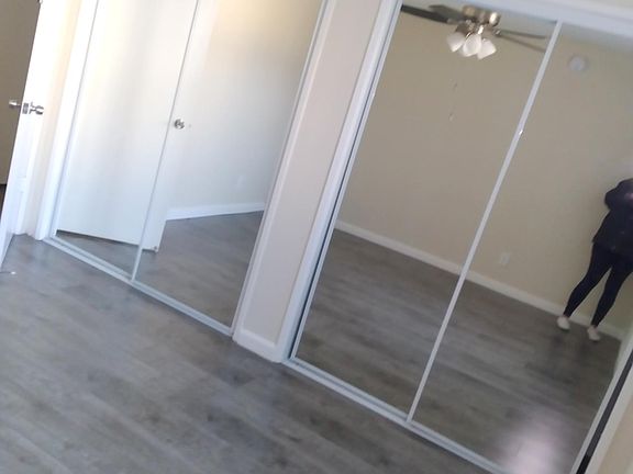 5th image of 3533 Keystone Ave #5