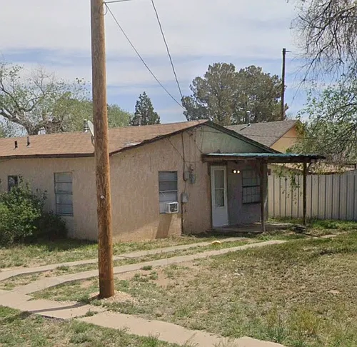 700 S Avenue A Photo 1