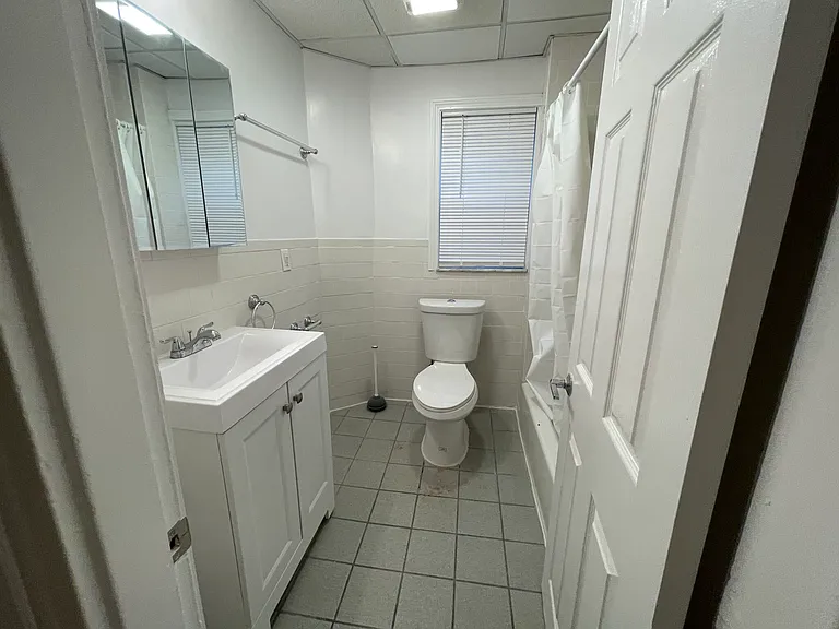 35 Cameron Ave #2A — Photo 25