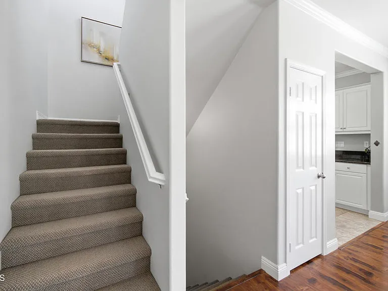 3146 N Ventura Rd — Photo 20