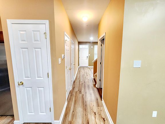 5th image of 1013 King Way
