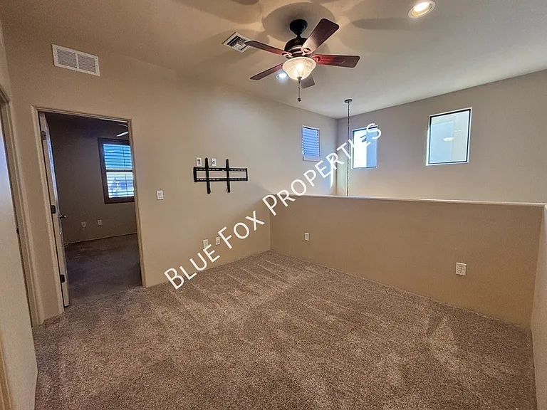 4688 N Belgravia Rd — Photo 15