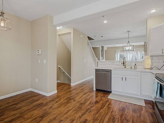 4th image of 2753 W Riverwalk Cir Unit N