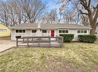 11307 Corrington Ave, Kansas City, MO 64134