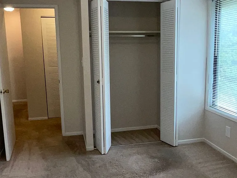 9848 Brookridge Ct — Photo 12