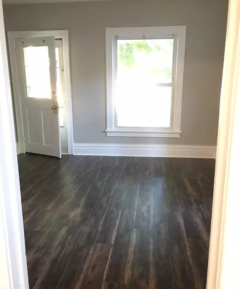 3133 S Griffin Ave #1 — Photo 2