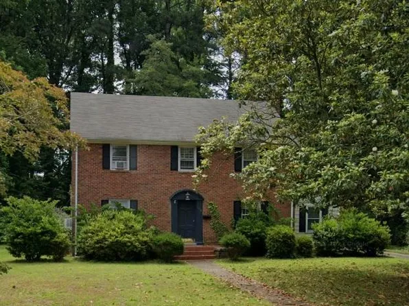 149 Shoe Ln, Newport News, VA 23606