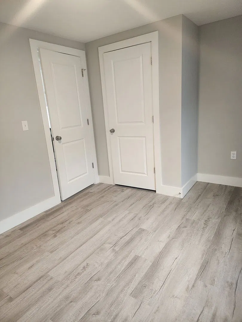 Newly Renovated 2-Bedroom Apartment | New Appliances | Convenient Location — Photo 3
