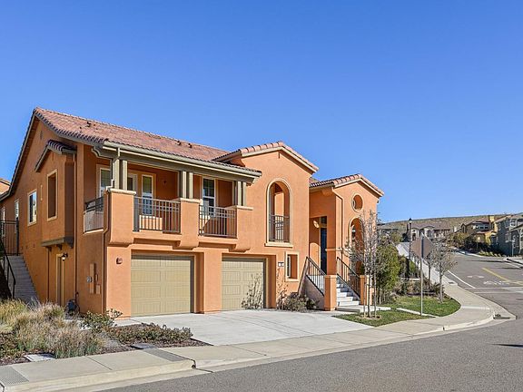4th image of 80 Lily Ct