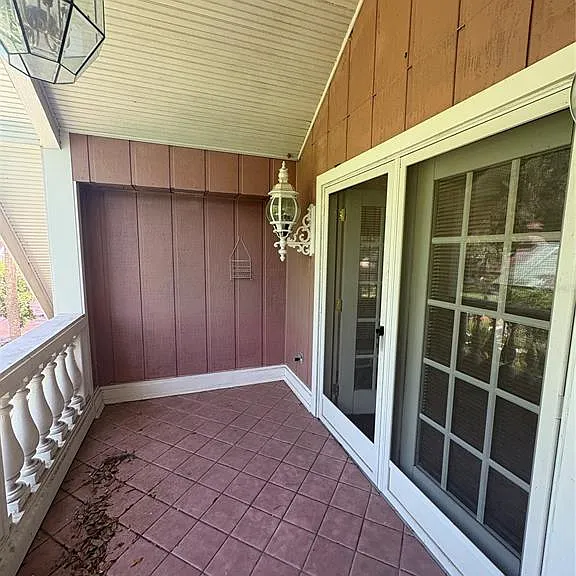 976 SW Hamlet Cir E #E — Photo 18