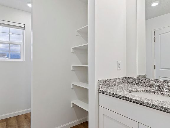 Dalton Bathroom