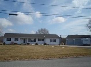 3185 Palmer Rd, Ransomville, NY 14131