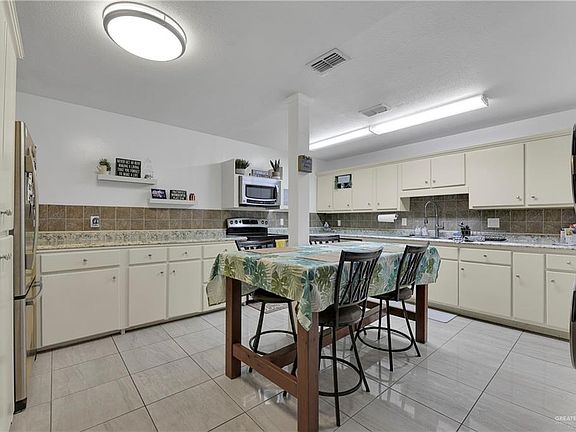 5th image of 700 W Fern Ave APT 12