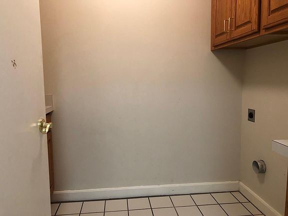 4th image of 103 Mesa Springs Cir