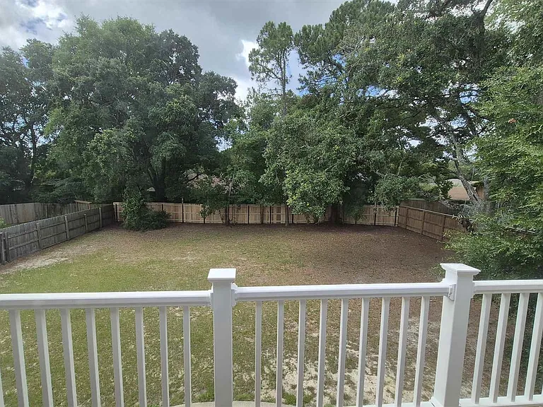 7884 Bay Meadows Dr — Photo 10