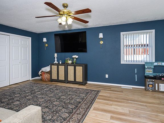 5th image of 308 7th St S