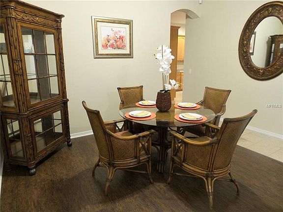 4th image of 23341 Dinhurst Ct