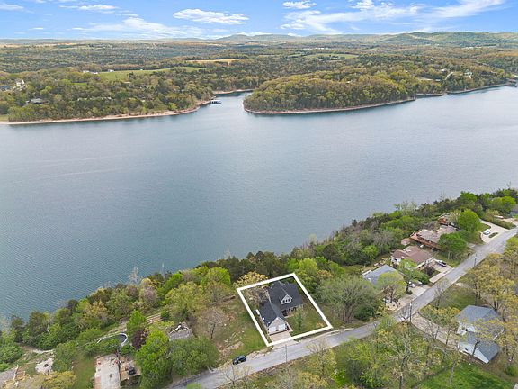 3rd image of 27276 E Lakeview Lane
