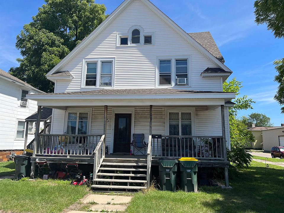 2nd image of 247 S Park St