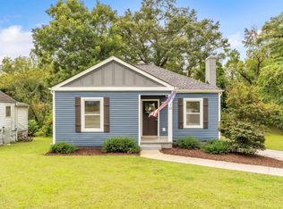 13 Brookway Dr, Greenville, SC 29605