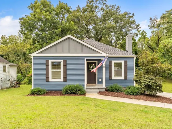 13 Brookway Dr, Greenville, SC 29605