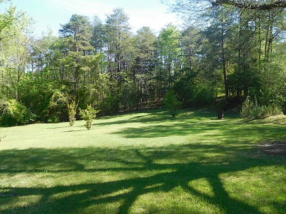 2nd image of 429 Brick House Rd