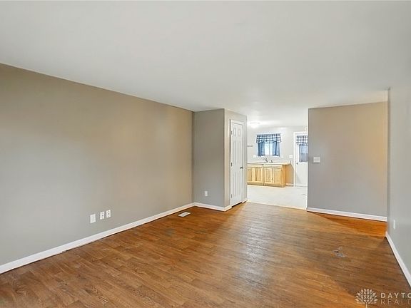 2nd image of 513 Koerner Ave